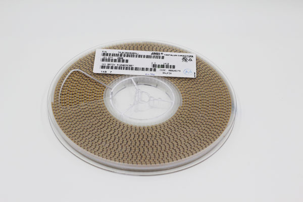 AVX钽电容 3528 20V 10UF B型 106D